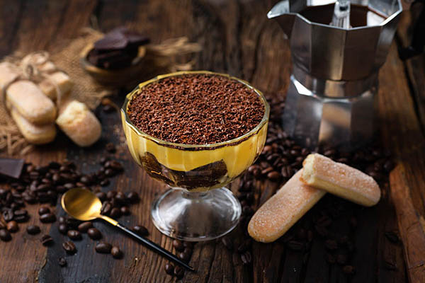 Order The Best Italian food Tiramisu in Dubai